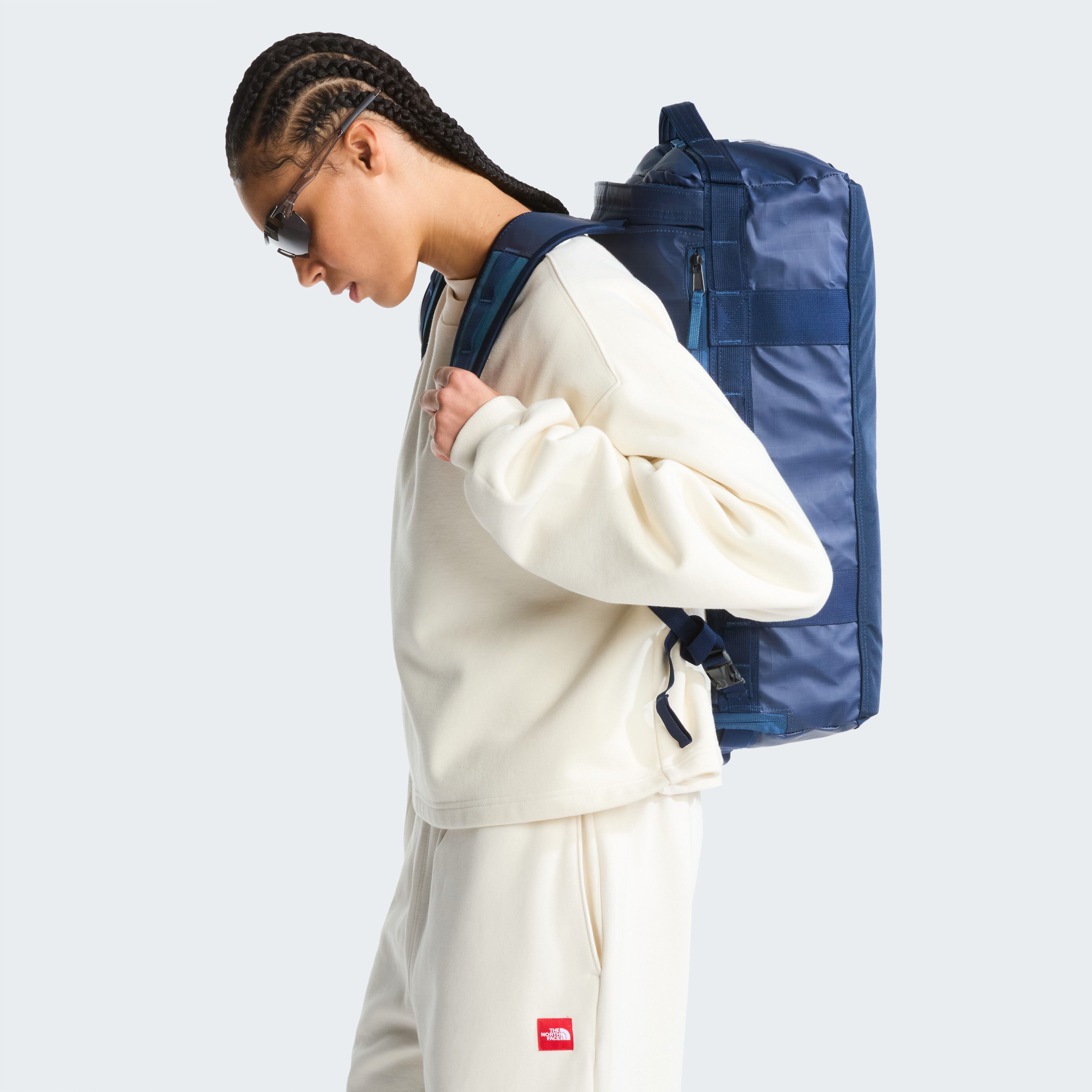 THE NORTH FACE BASE CAMP VOYAGER DUFFEL 32L NF0A52RR9261